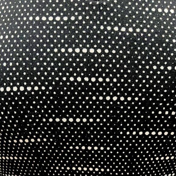 Nike Running Miler Dri-Fit T-Shirt in Size XSmall - Picture 4 of 9